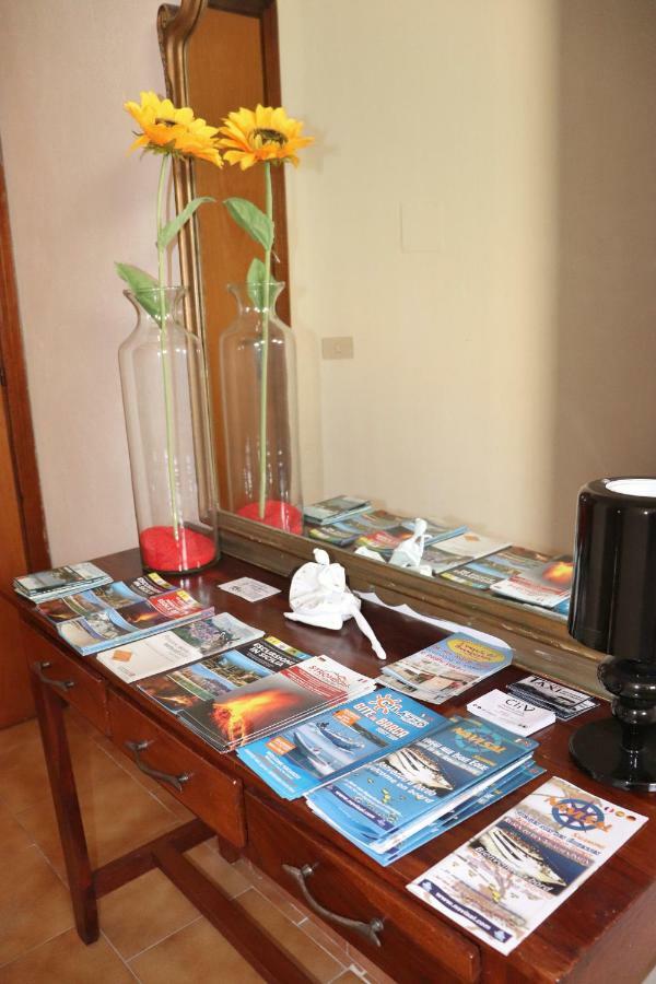 B&B Nettuno Beach Milazzo Exterior photo